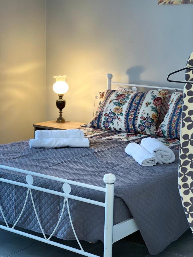 Aggelikis Studio Apartment Zola ภายนอก รูปภาพ